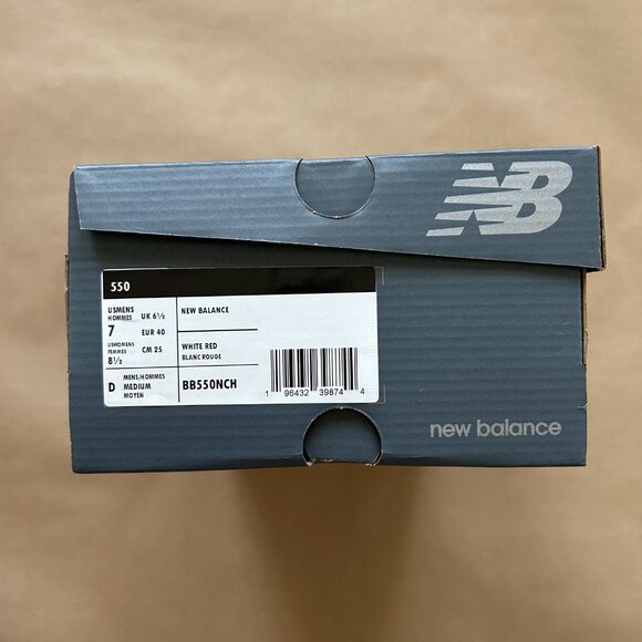 BNIB New Balance 550's - Picture 2 of 7